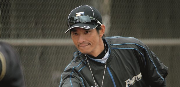 東京ヤクルトスワローズ 城石憲之 実使用ユニフォーム 上 二軍監督