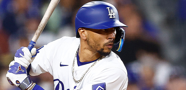 ドジャース ムーキーベッツ バッティンググローブ 選手支給品 ムーキー・ベッツ（ドジャース）のニュース・コラム記事一覧 | 野球